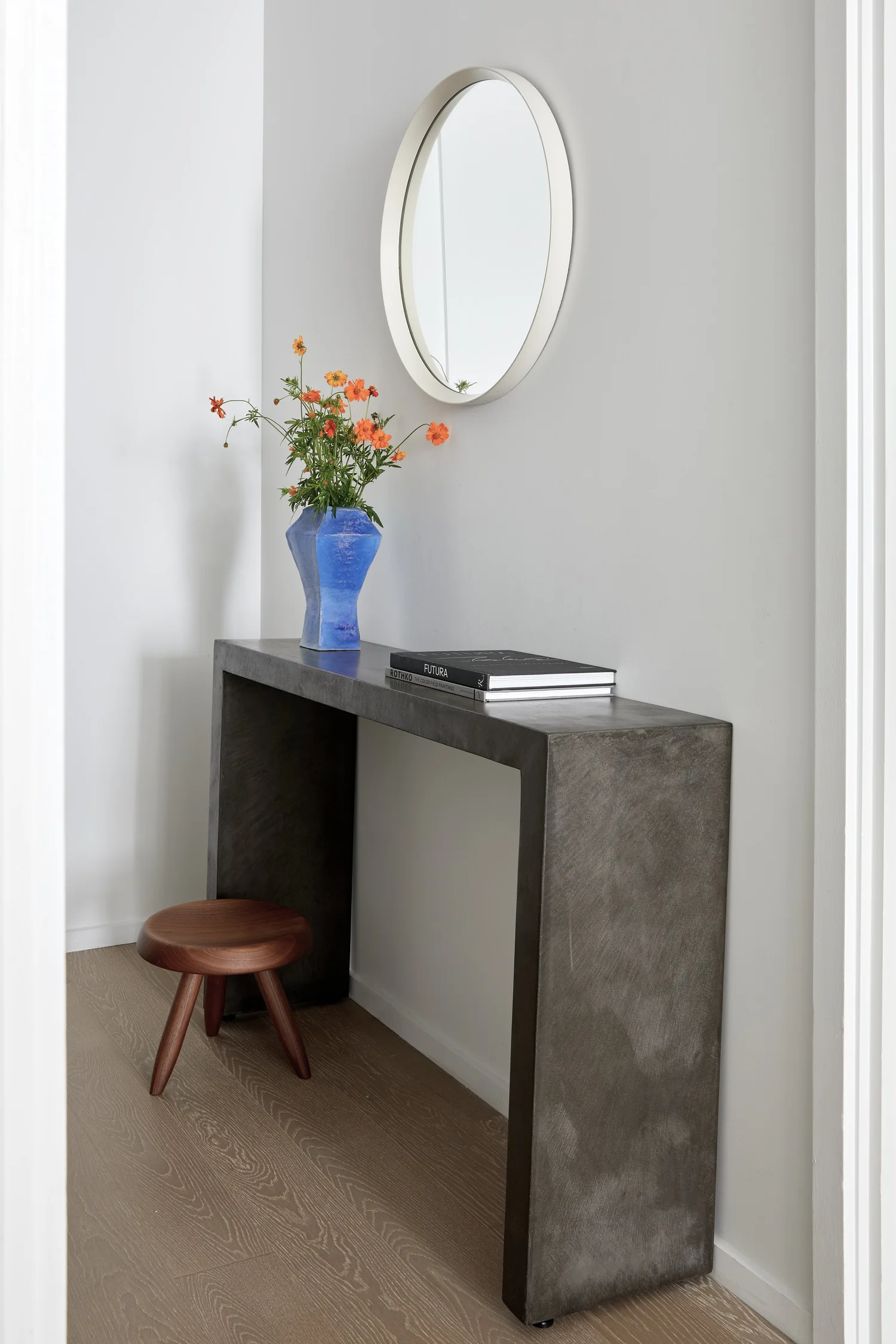 Bachelor Apartment
